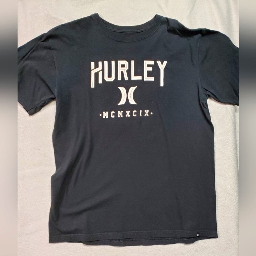 Hurley black t-shirt size Large